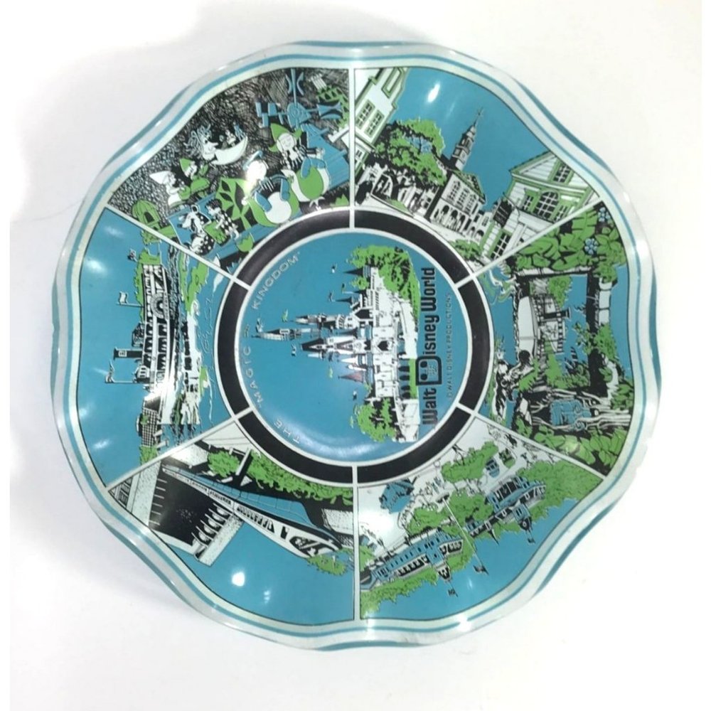 Vintage Walt Disney World Magic Kingdom Ruffled Glass Ashtray/Candy Dish - Picture 4 of 6
